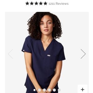 FIGS NAVY 1 pocket SCRUB TOP